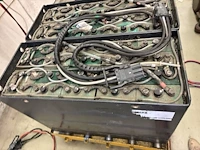 2 tractiebatterijen hoppecke - afbeelding 5 van  7