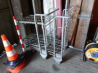 2 transportwagens met 2 niveau's - afbeelding 1 van  2