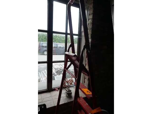 2 trapladders - afbeelding 2 van  3