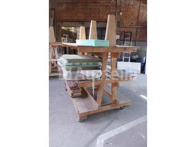 2 trolleys met wielen - afbeelding 2 van  13