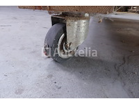 2 trolleys met wielen - afbeelding 6 van  13
