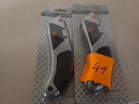 2 uitschuifmessen - afbeelding 1 van  1