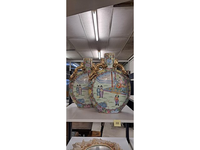 2 vazen - afbeelding 2 van  2