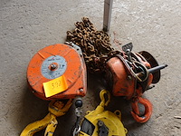 2 veerbalansen, 1 haak, 1 kettingtakel - afbeelding 4 van  4