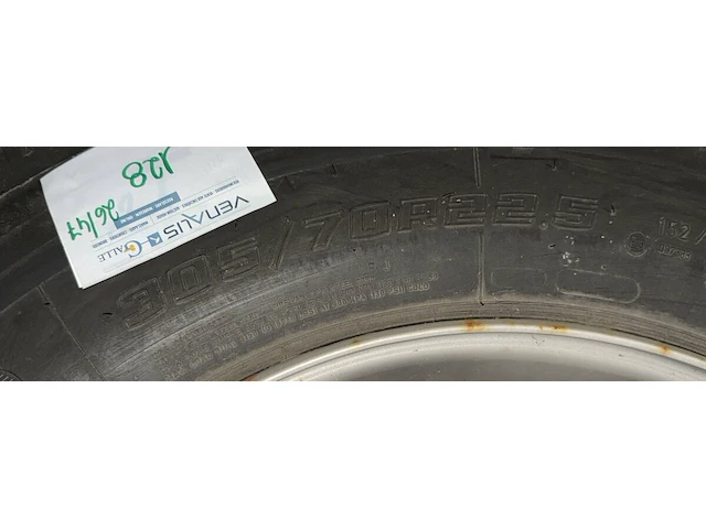 2 velgen met band - afbeelding 2 van  4