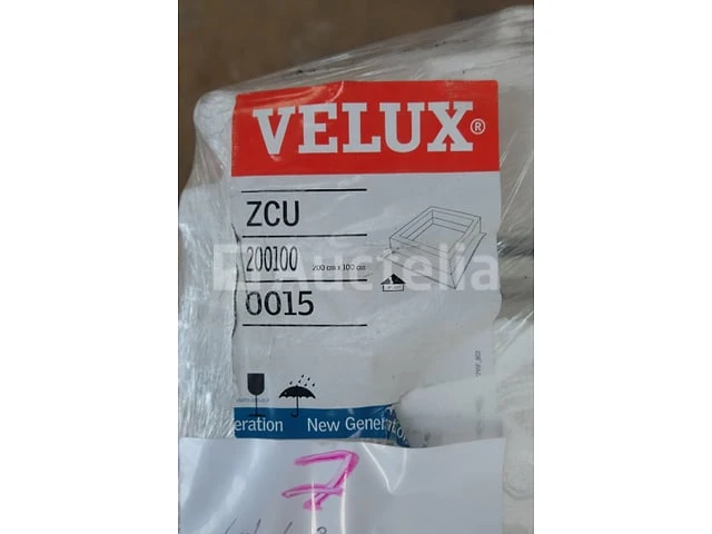 2 velux dakraamlijsten - afbeelding 3 van  4