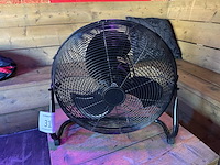 2 ventilatoren - afbeelding 1 van  2