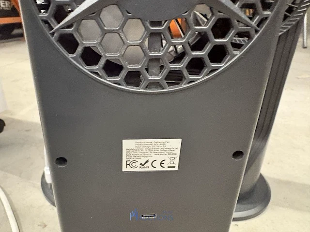 2 ventilators commodore cm1015 (waaronder 1 - afbeelding 8 van  8