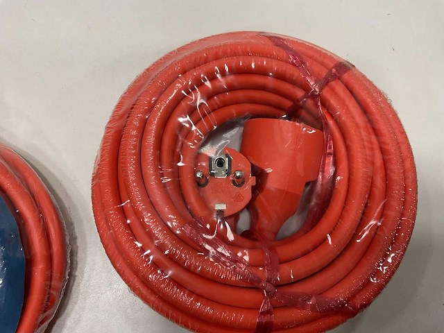 2 verlengsnoeren van 10 meter - afbeelding 4 van  5