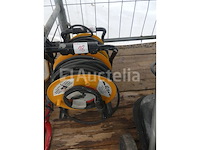 2 verlengsnoeren van 40 meter op de spoel - afbeelding 2 van  4