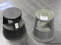 2 verrijdbare opstapjes - afbeelding 1 van  1