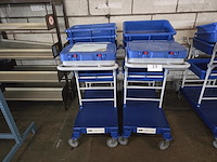 2 verrijdbare schoonmaakkarren - afbeelding 1 van  3