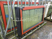 2 verschillende pvc-frames - afbeelding 1 van  3