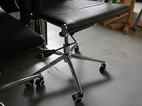 2 verzorgde bureelstoelen - afbeelding 3 van  12