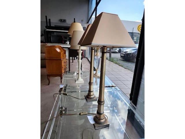 2 vintage design kolomlampen met houten voet - afbeelding 2 van  4