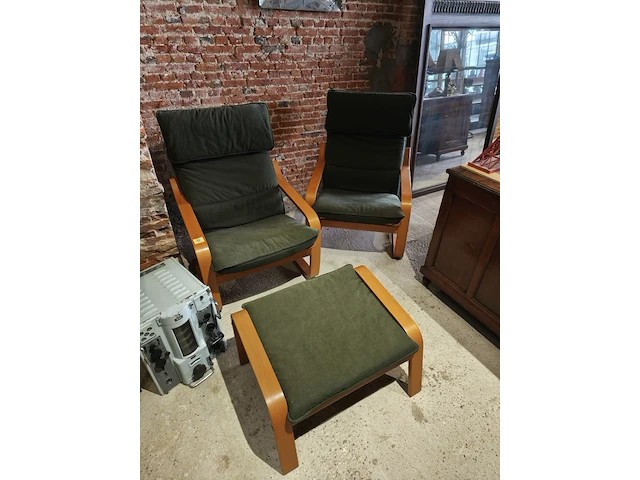 2 vintage zetels in plywood en bankje - afbeelding 1 van  2