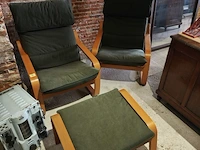 2 vintage zetels in plywood en bankje