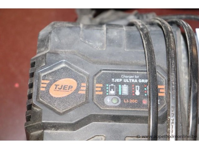 2 vlechtmachines tjep ultra grip 40 vv opladers - afbeelding 3 van  4