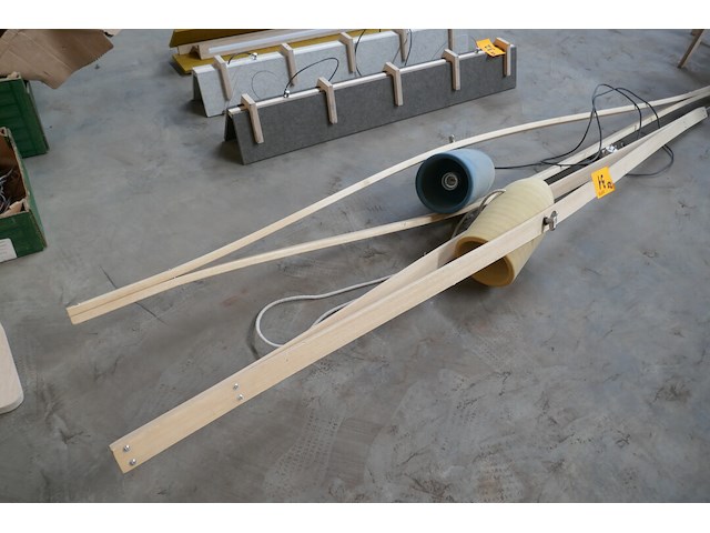 2 vloerlampen monday - afbeelding 3 van  4