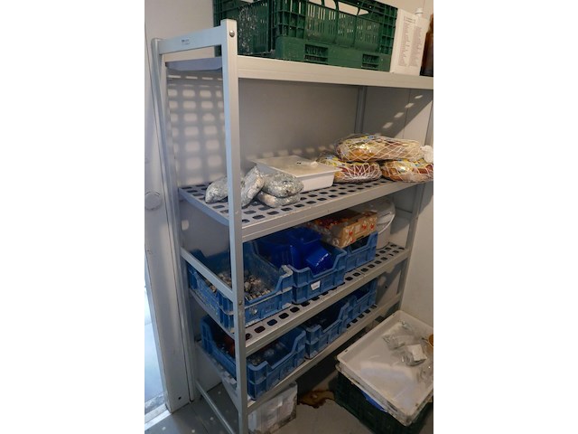 2 voedingsrekken - afbeelding 2 van  2