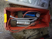 2 voetpompen - afbeelding 1 van  4