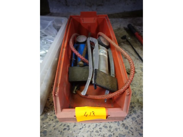 2 voetpompen - afbeelding 4 van  4