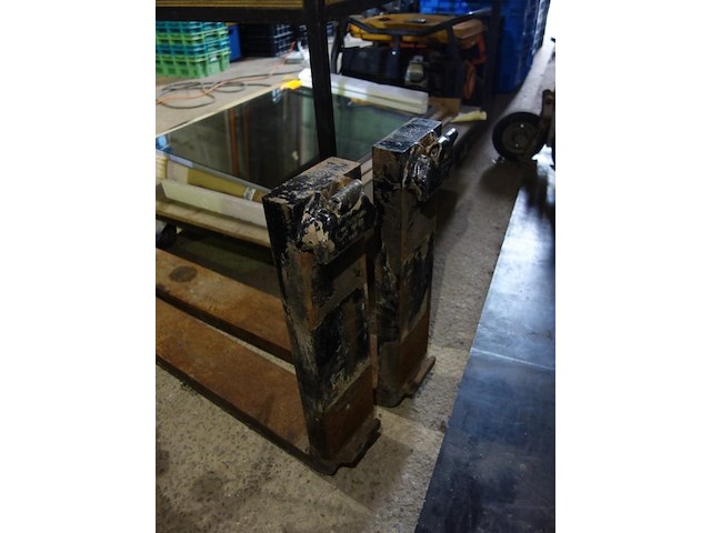 2 vorken voor heftruck - afbeelding 2 van  2