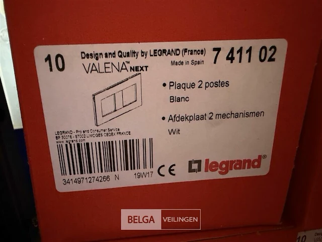 2-voudige afdekplaat legrand valena next (10 st/doos-4 dozen) - afbeelding 1 van  2
