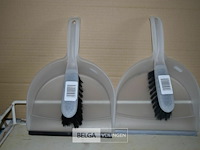 2 vuilblikje + borstel - afbeelding 1 van  1