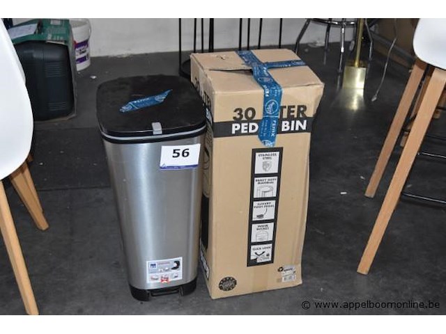 2 vuilnisbakken - afbeelding 1 van  3