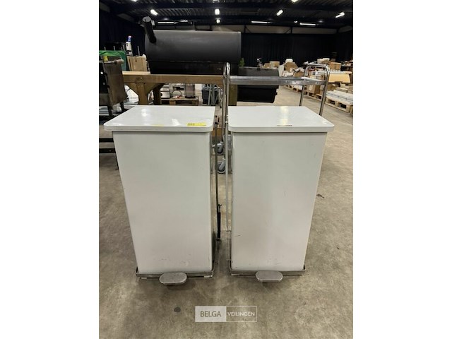 2 vuilniszakhouders - afbeelding 2 van  3