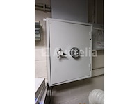 2 wandkasten met sleutels - afbeelding 3 van  4