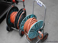 2 waterdarmen op haspel - afbeelding 2 van  2