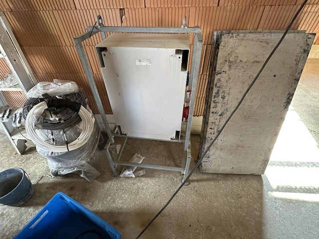 2 werfkasten - afbeelding 5 van  7