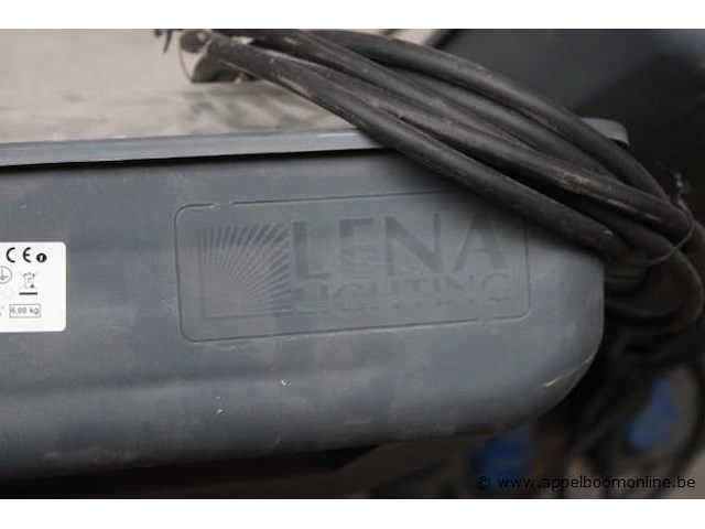 2 werflampen lena lighting 4x80w, werking niet gekend - afbeelding 4 van  5