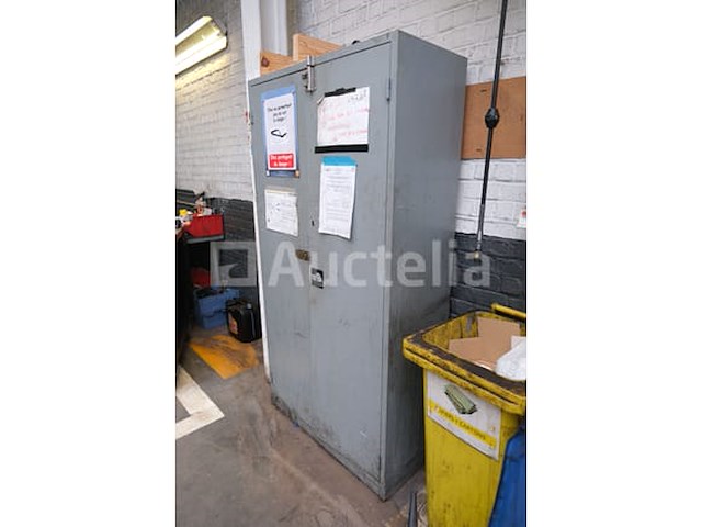 2 werkplaatskasten - afbeelding 1 van  12