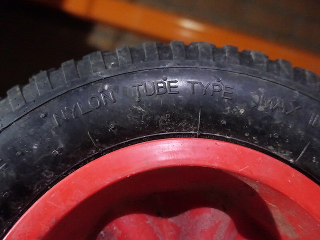 2 wielen voor bakwagen - afbeelding 7 van  12