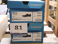 2 wielrenschoenen shimano rc3, maat 47 - afbeelding 1 van  1