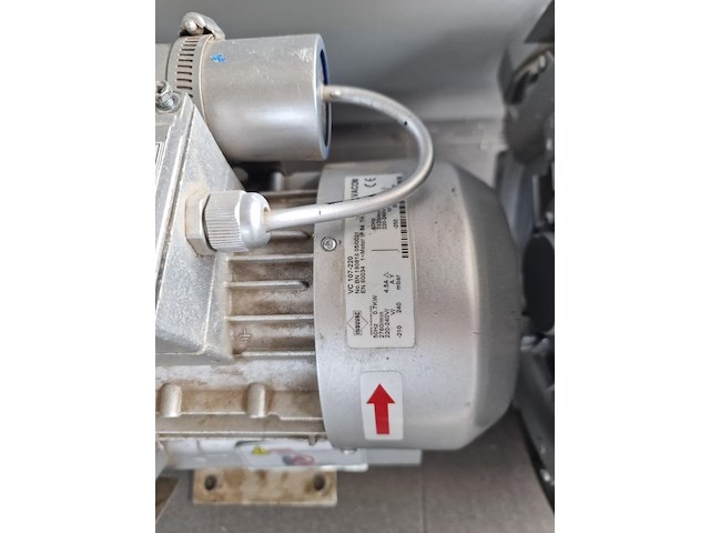2 wisselstroommotoren - afbeelding 3 van  6