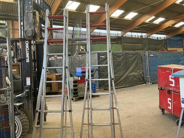 2 x 10 alu schuifladder (2x) - afbeelding 1 van  4
