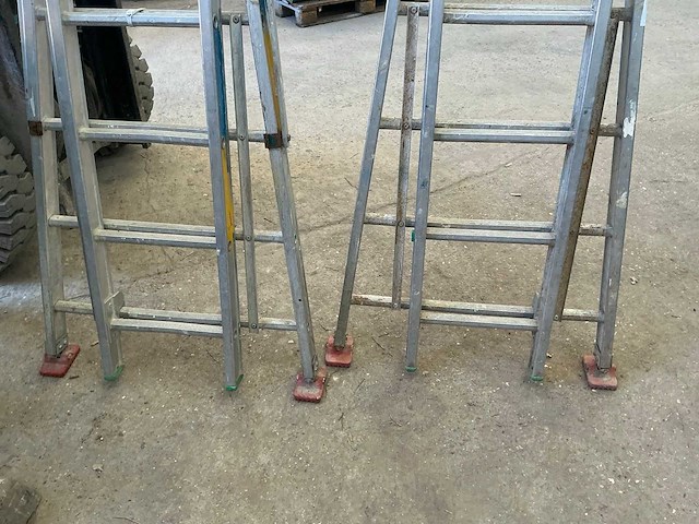 2 x 10 alu schuifladder (2x) - afbeelding 3 van  4