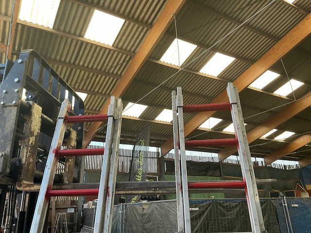 2 x 10 alu schuifladder (2x) - afbeelding 4 van  4