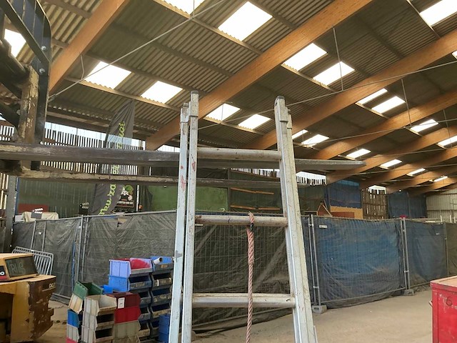 2 x 8 schuifladder - afbeelding 4 van  4