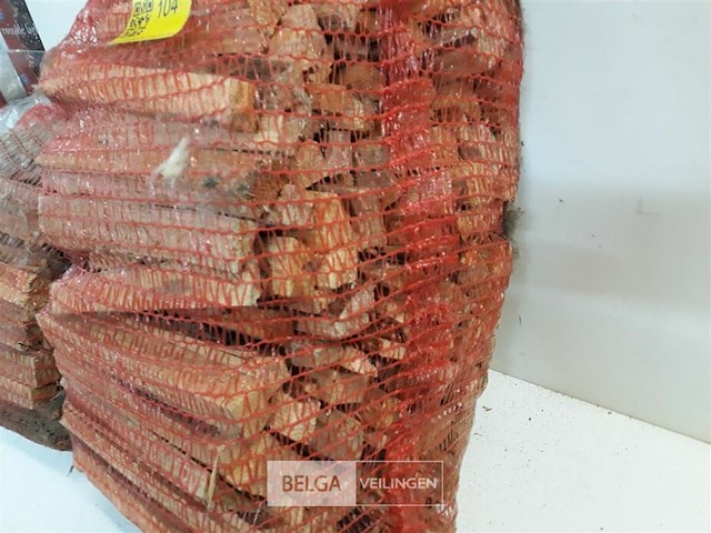 2 x aanmaakhout in zak - afbeelding 3 van  3