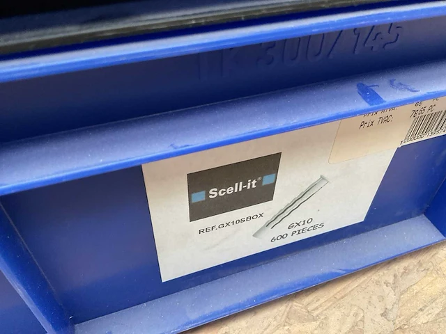 2 x afsluitbare boxen met pluggen - afbeelding 5 van  6