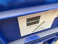 2 x afsluitbare boxen met pluggen - afbeelding 6 van  6
