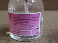 2 x alcoholgel met dispenser (500ml) - afbeelding 3 van  3