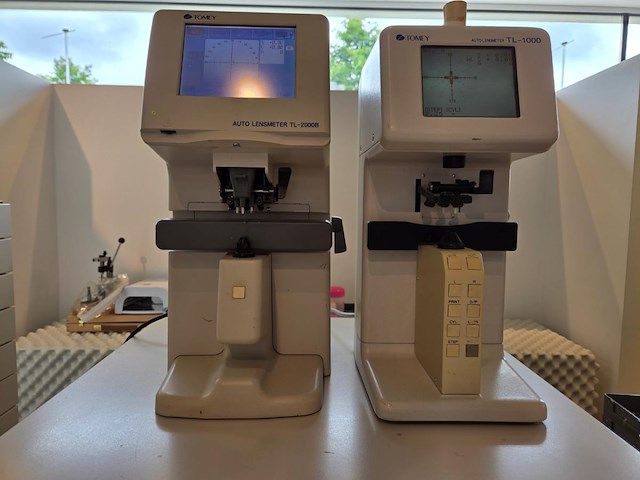 2 x autolensmeter tomey tl-2000b + tl-1000 - afbeelding 8 van  13