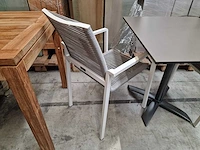 2 x azur - alu stapelstoel aruba met armleuning wit - textilene rope lichtgrijs - afbeelding 2 van  2