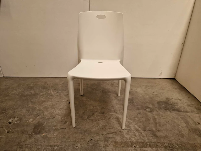2 x azur - kuipstoel met handvat wit polypropylene - stapelbaar - afbeelding 2 van  5